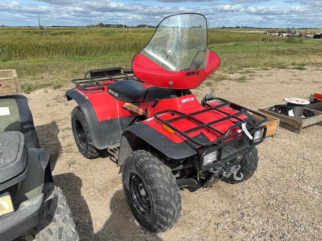 Image of Arctic Cat 400 equipment image 4