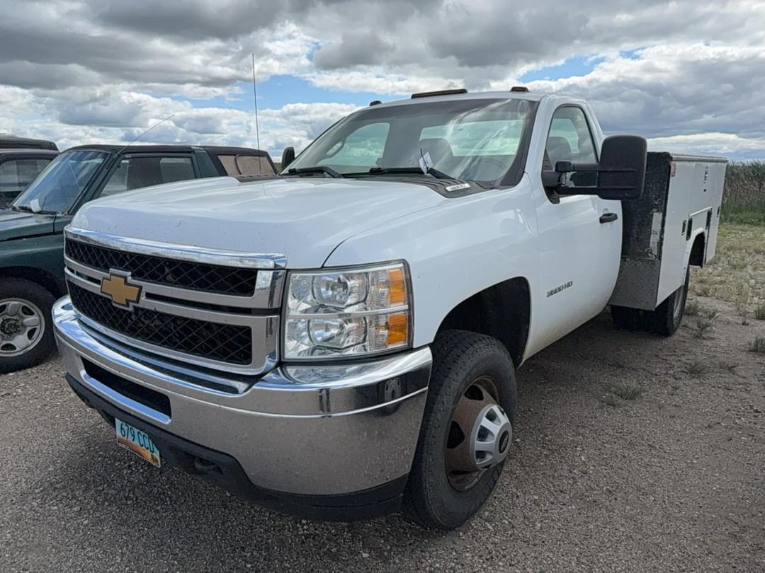 Image of Chevrolet 3500 Primary image