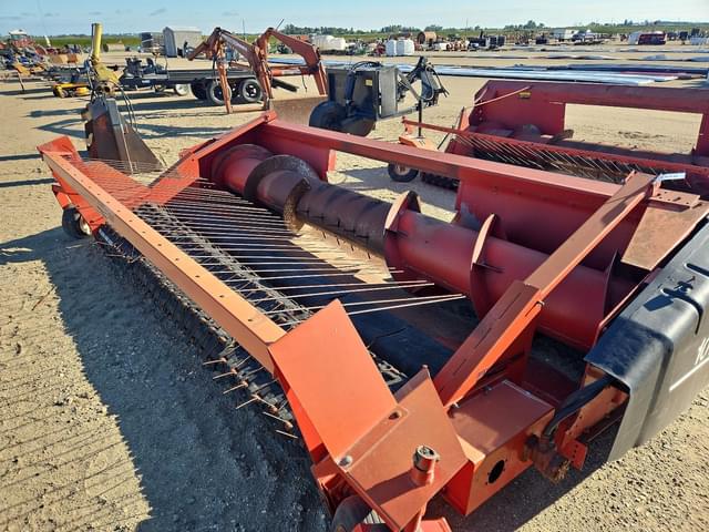 Image of Case IH 1015 equipment image 4