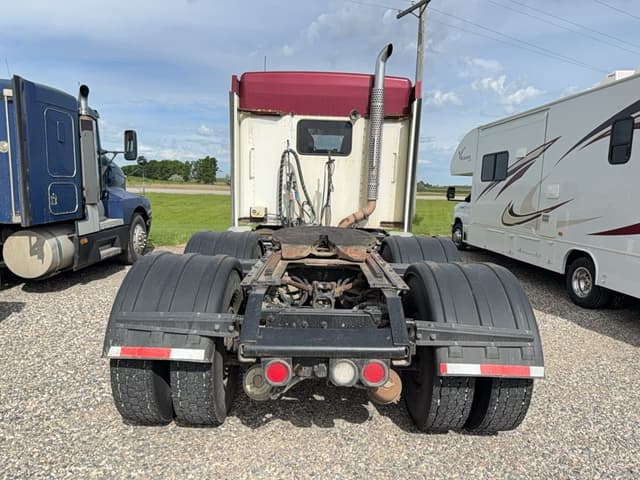 Image of Kenworth T800 equipment image 3