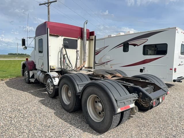 Image of Kenworth T800 equipment image 2
