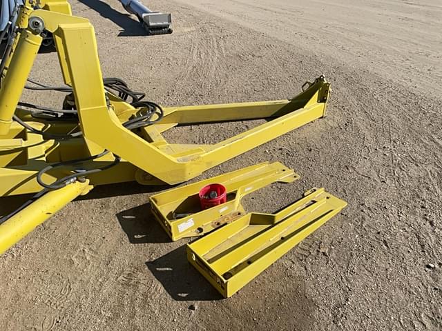 Image of Degelman 6900 equipment image 2