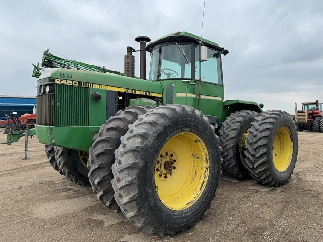 Image of John Deere 8450 Primary image