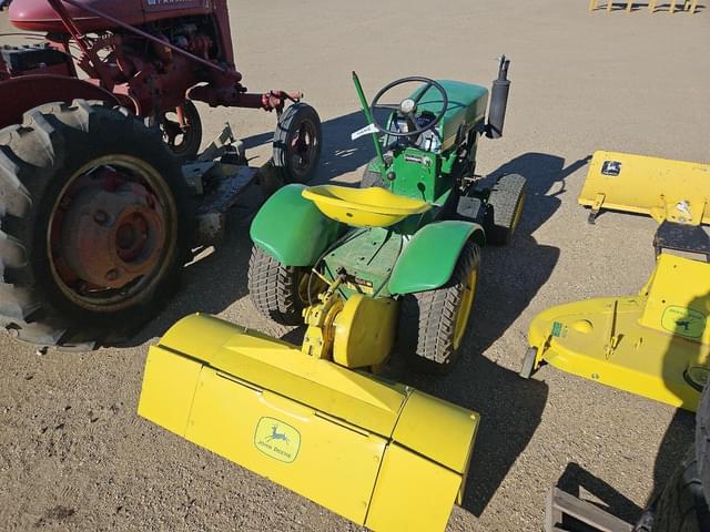 Image of John Deere 110 equipment image 2
