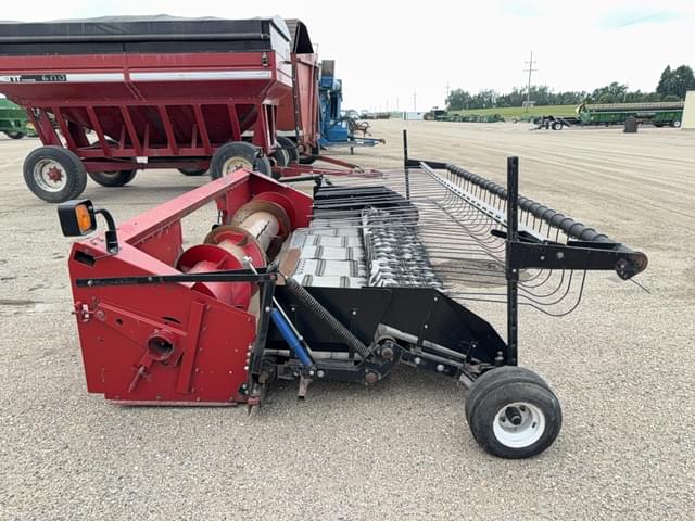 Image of Case IH 1015 equipment image 4