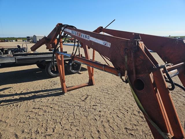 Image of Farmhand F235 equipment image 3