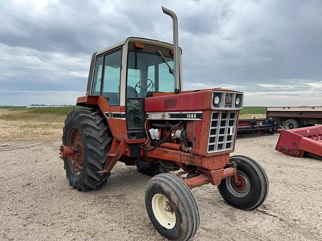 Image of International Harvester 1086 Primary image