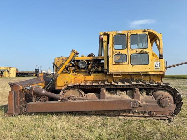 Image of Caterpillar D8 equipment image 1