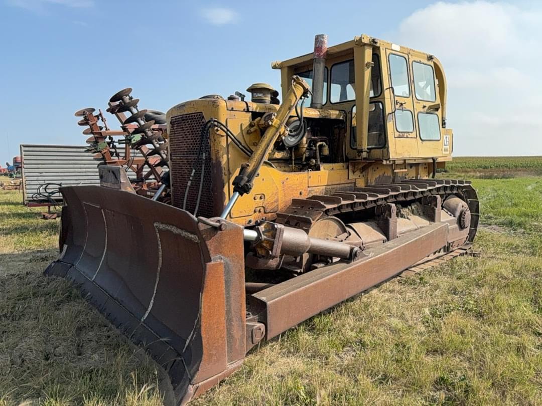 Image of Caterpillar D8 Primary image