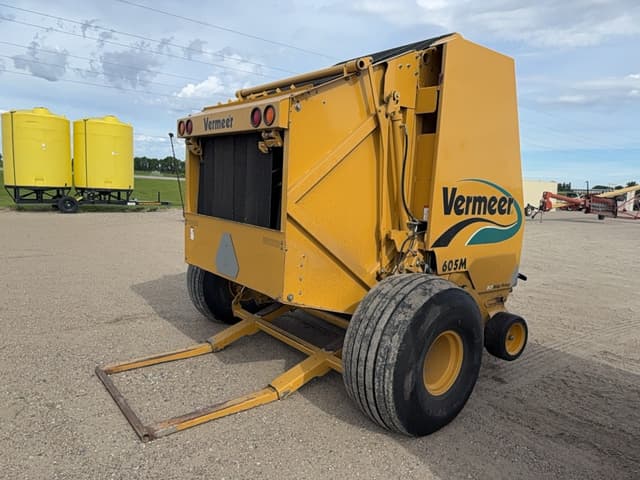 Image of Vermeer 605M equipment image 2