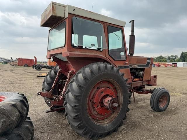 Image of International Harvester 1066 equipment image 4