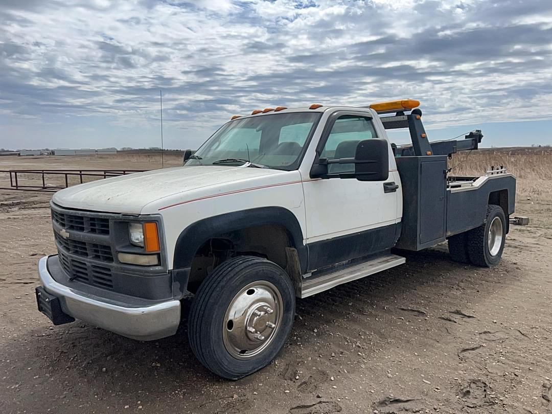 Image of Chevrolet 3500 Primary image