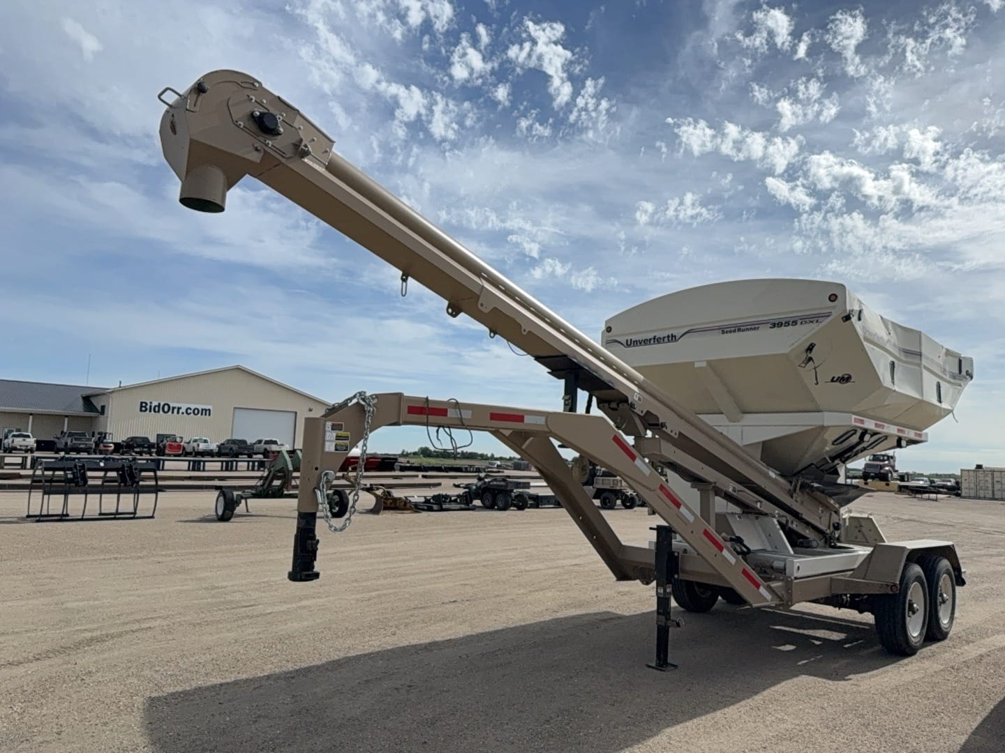 Unverferth 3955DXL Equipment Image0