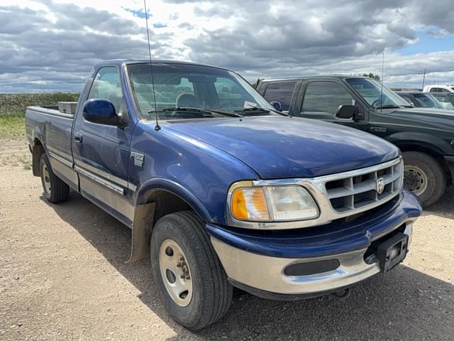 Image of Ford F-150 equipment image 4