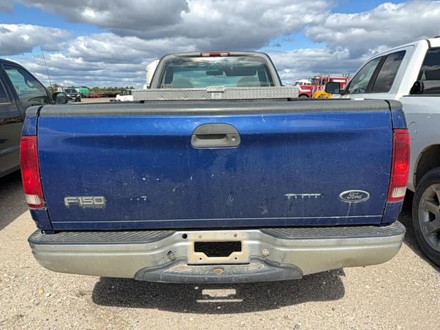 Image of Ford F-150 equipment image 2