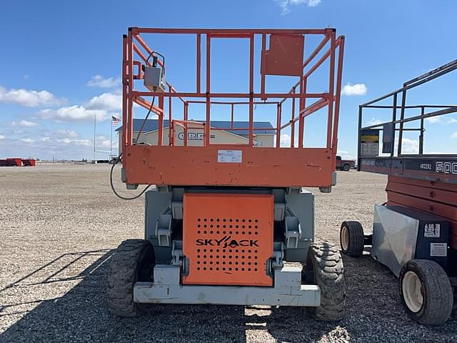 Image of Sky Jack SJ8831 equipment image 1