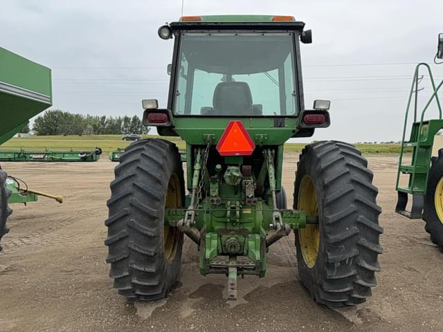 Image of John Deere 4630 equipment image 2
