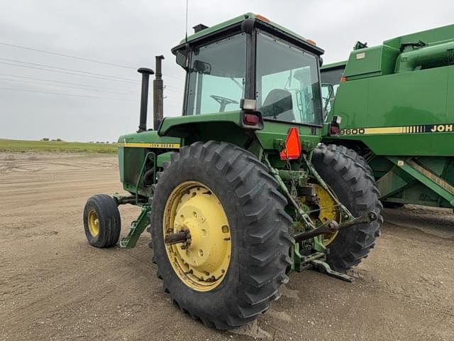 Image of John Deere 4630 equipment image 1