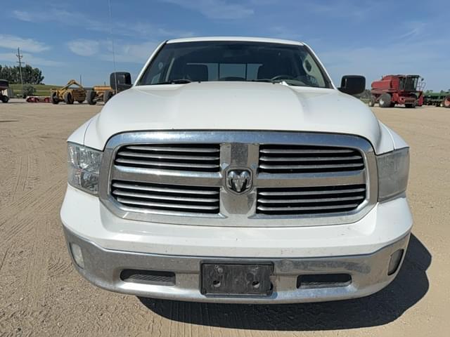 Image of Dodge Ram 1500 equipment image 2