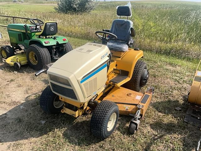 Image of Cub Cadet 782 equipment image 1