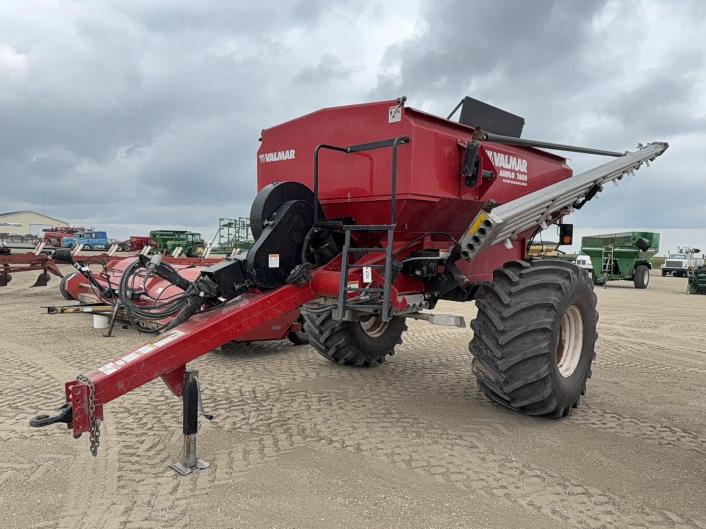 Valmar 7600 Equipment Image0