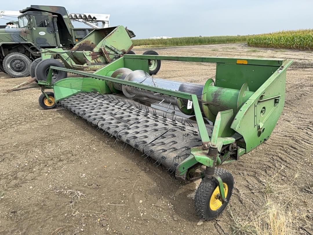 Image of John Deere 224 Primary image