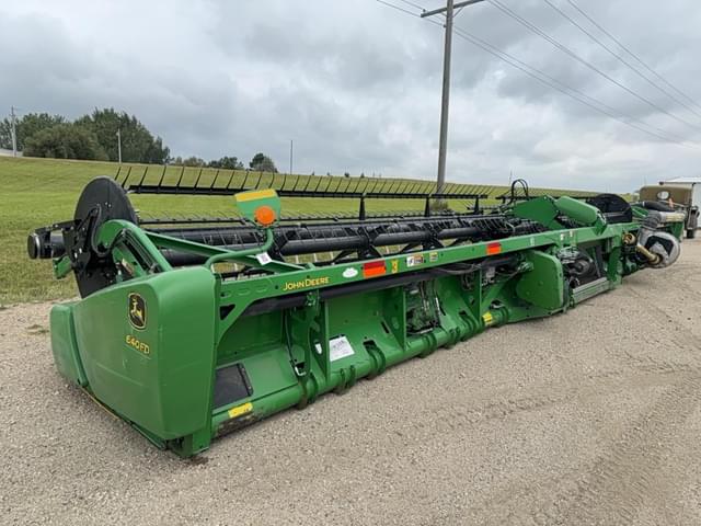 Image of John Deere 640FD equipment image 2