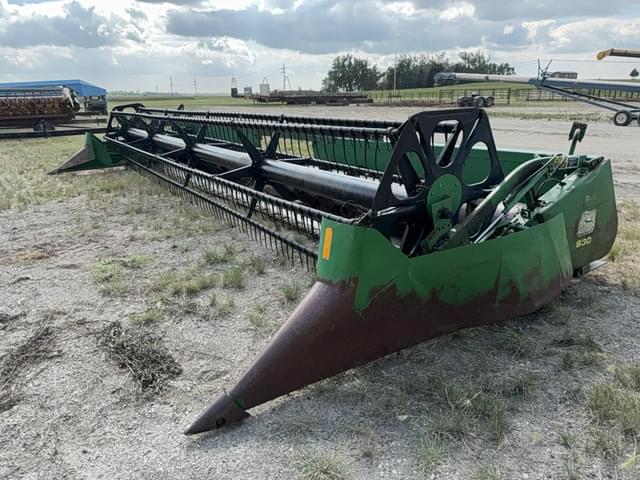 Image of John Deere 930 equipment image 4