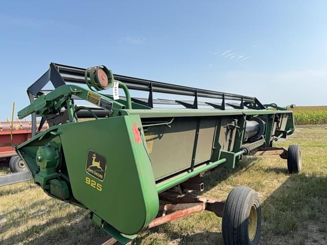 Image of John Deere 925 equipment image 4