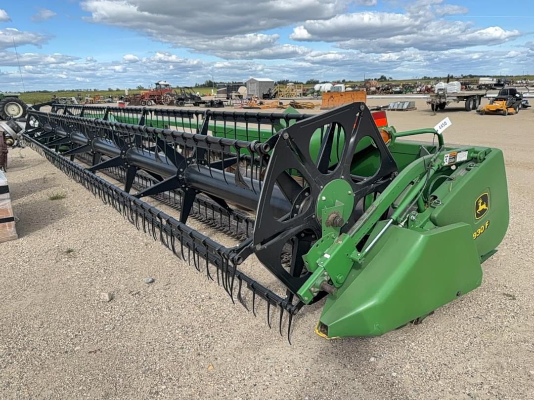 Image of John Deere 930 Primary image
