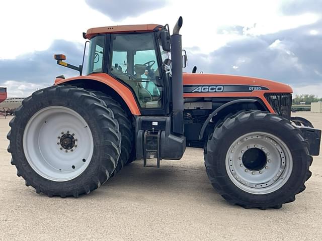 Image of AGCO DT220A equipment image 3