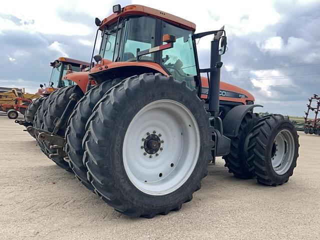 Image of AGCO DT220A equipment image 4