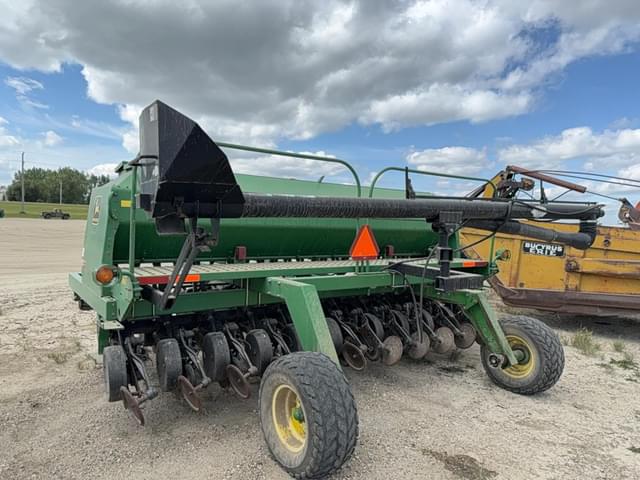 Image of John Deere 1560 equipment image 1