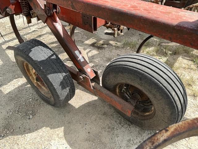 Image of International Harvester 55 equipment image 4