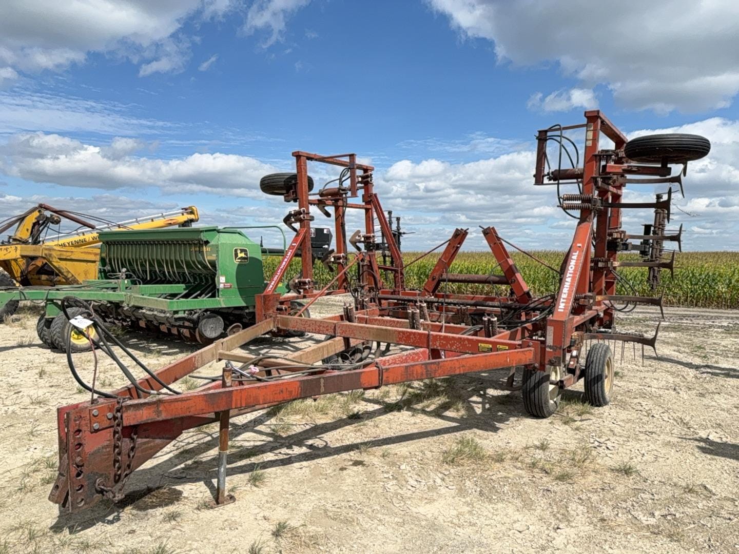 International Harvester 55 Equipment Image0