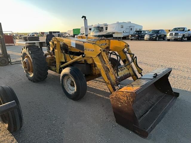 Image of Ford 4500 equipment image 4