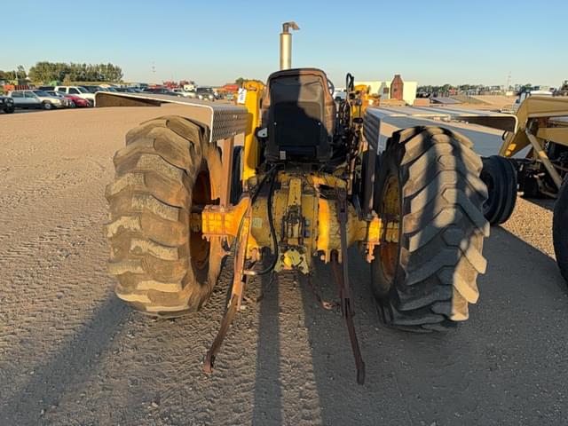 Image of Ford 4500 equipment image 2