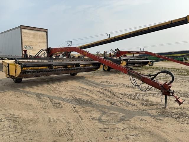 Image of New Holland 1475 equipment image 3