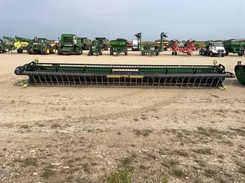 Main image John Deere 635F