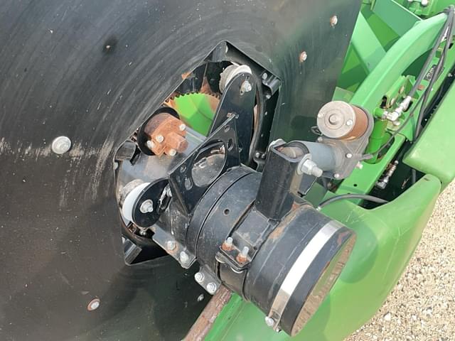 Image of John Deere 635F equipment image 2