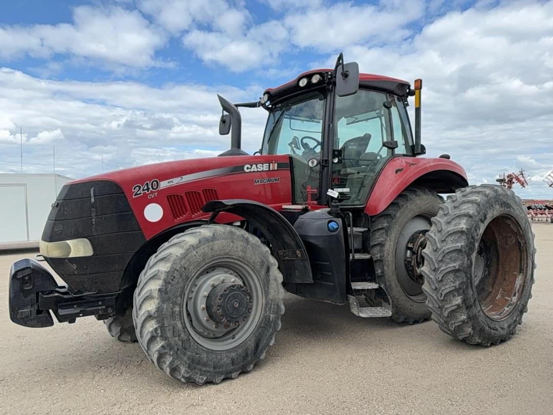 Image of Case IH Magnum 240 Primary image