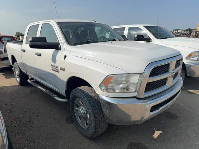 Image of Dodge Ram 2500 equipment image 3