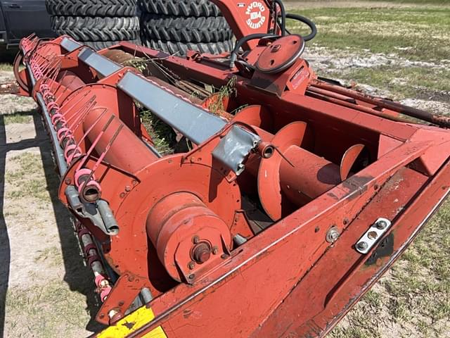 Image of Hesston 1014 equipment image 3
