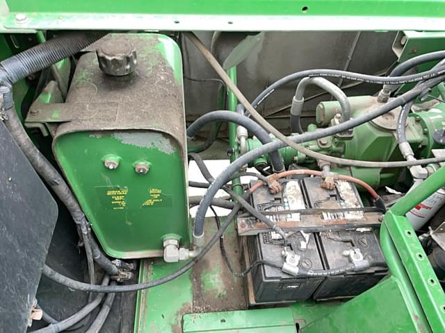 Image of John Deere 9760 STS equipment image 3
