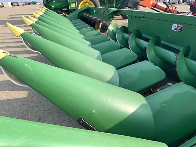 Image of John Deere 612C equipment image 2