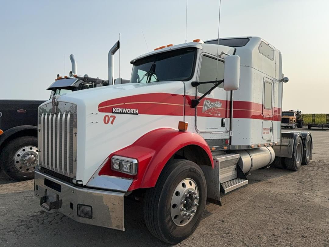 Image of Kenworth T800 Primary image