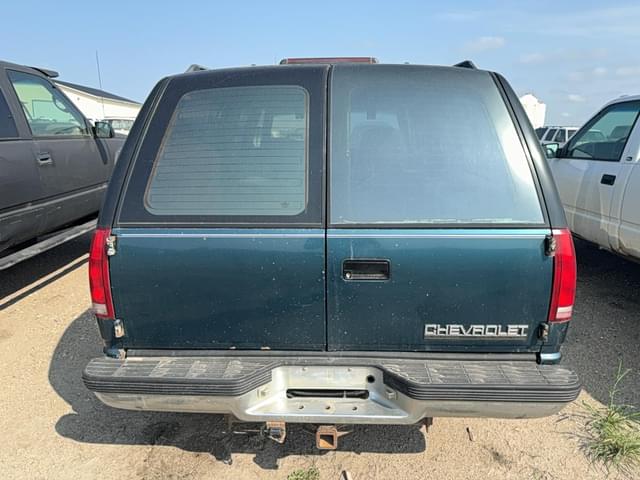 Image of GMC 1500 equipment image 2
