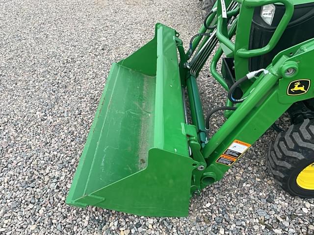 Image of John Deere 1025R equipment image 3