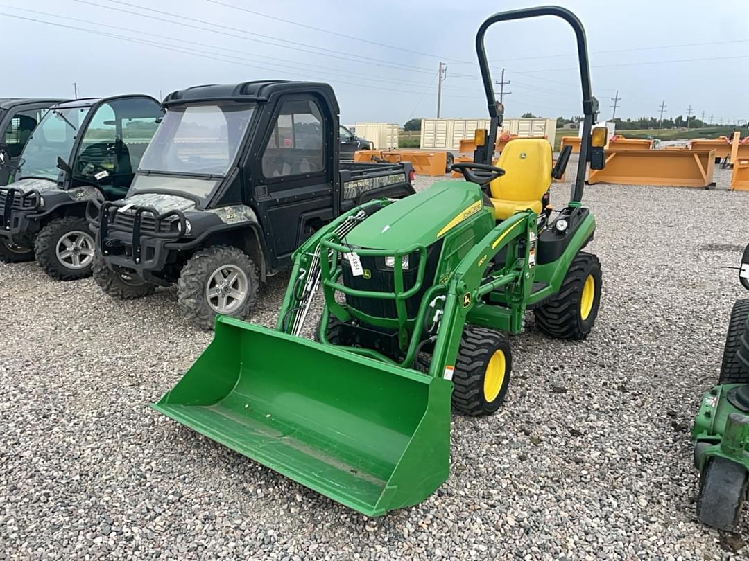 Image of John Deere 1025R Primary image