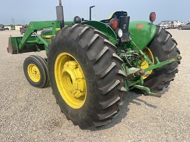 Image of John Deere 1530 equipment image 4